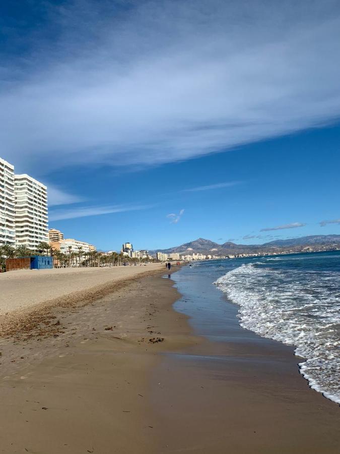 Sea Apartment Alicante Exterior foto